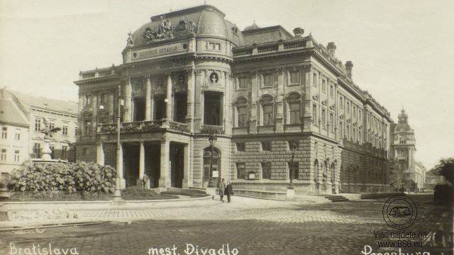 Slovenské národné divadlo - 1930